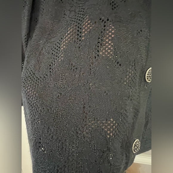 St. John Flower Open Knitted Pattern Cardigan - size  8 - Picture 4 of 7